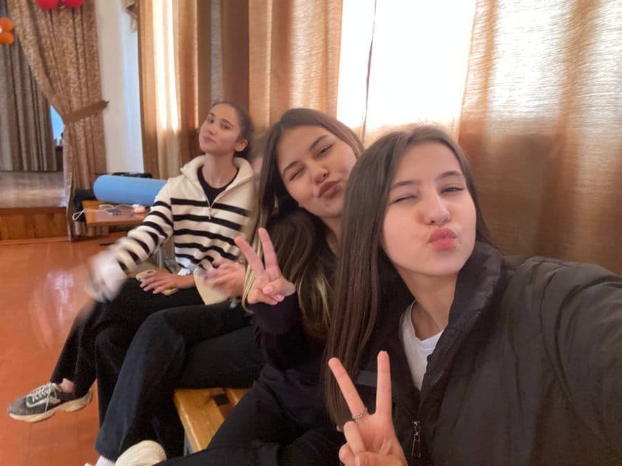 Ученицы на перемене
